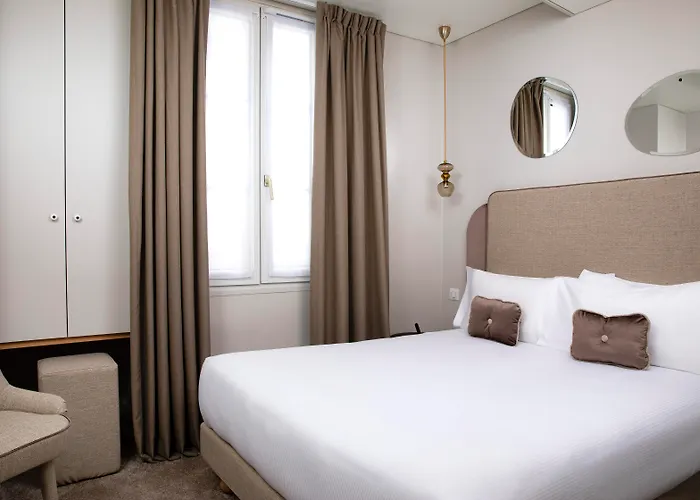 Hotel Eiffel Saint Charles Parigi